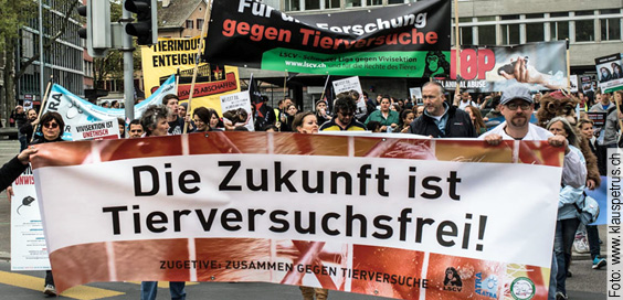 400 Personen demonstrieren in Zürich gegen Tierversuche - Die Zukunft ist tierversuchsfrei! - Medienmitteilung von ZuGeTiVe